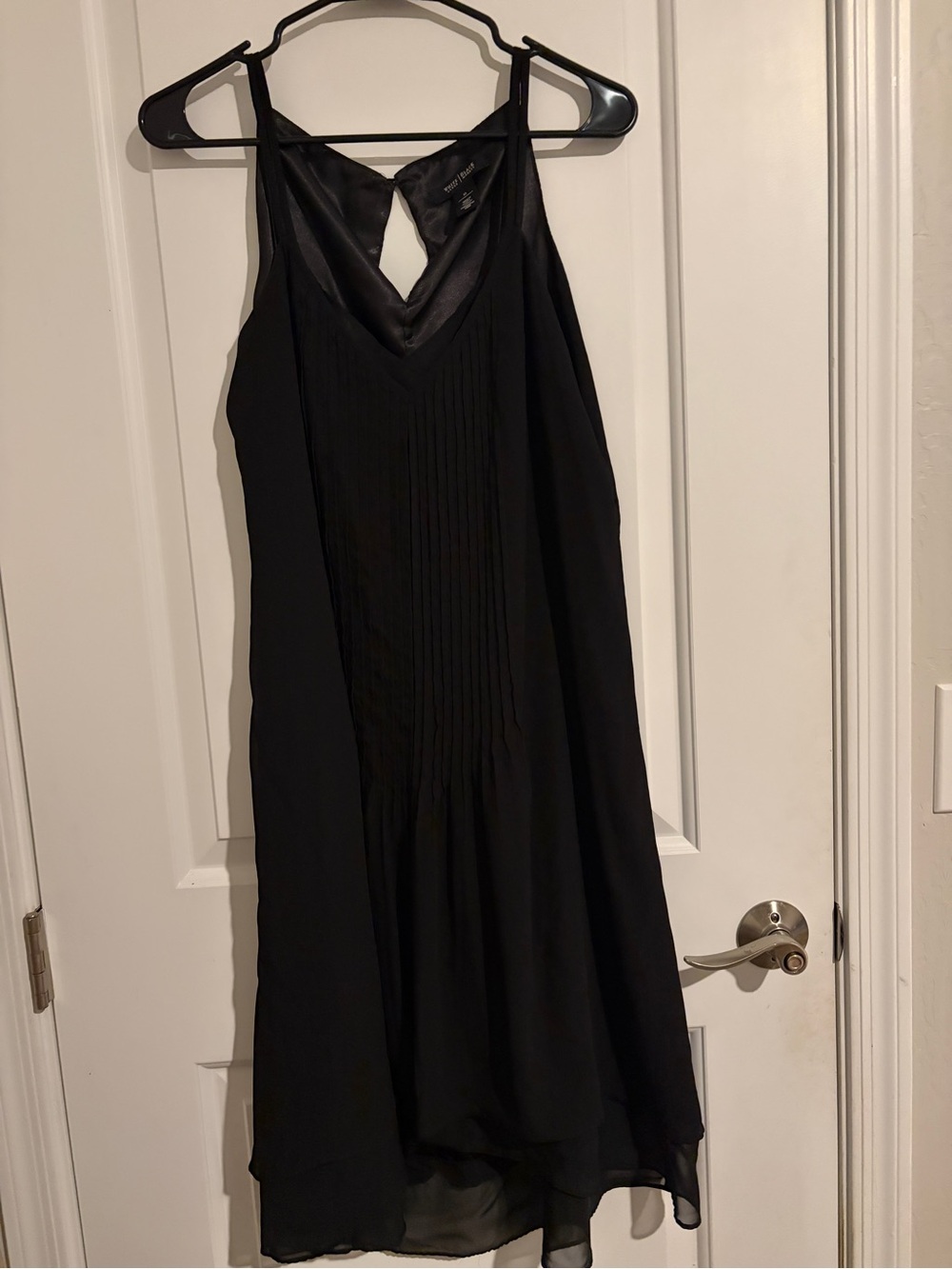 WHBM size 10 Black Pleated Sleeveless V-Neck Dress